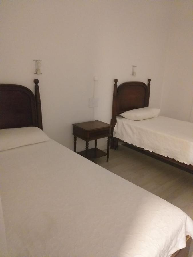 Residencial Miradoiro Guest House Портиман Экстерьер фото